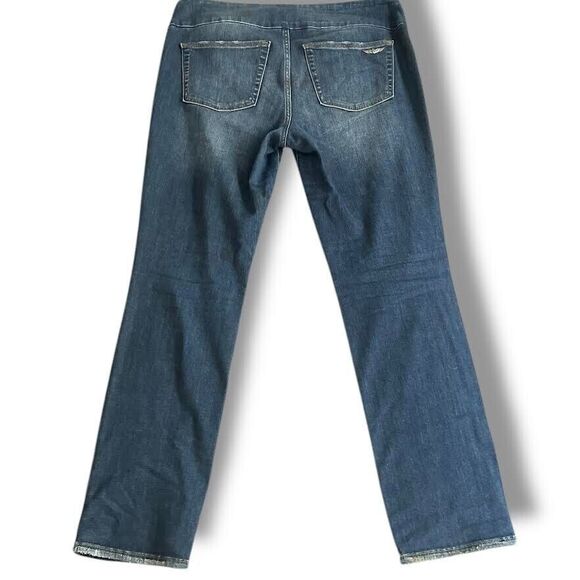 Rock & Republic Jeans Women's 16 Blue Pull-on Slimming Denim Cure Distressed - Picture 4 of 15